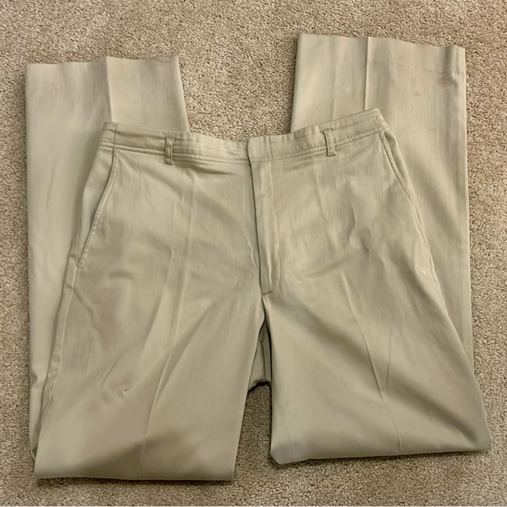 Banana Republic Women's tan size 8 Pants